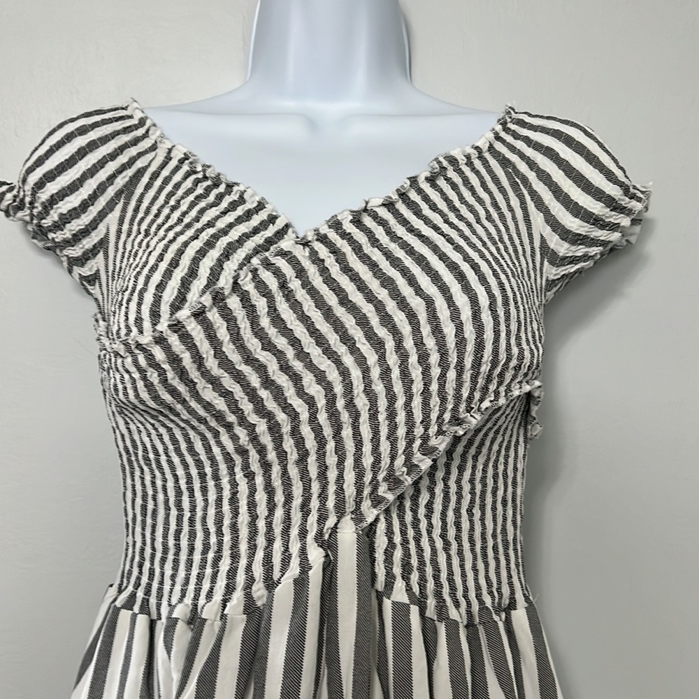 Sundress - Picture 2 of 4